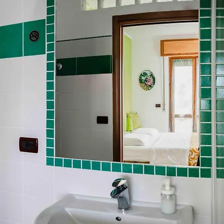 La Casa Zen Bed & Breakfast *